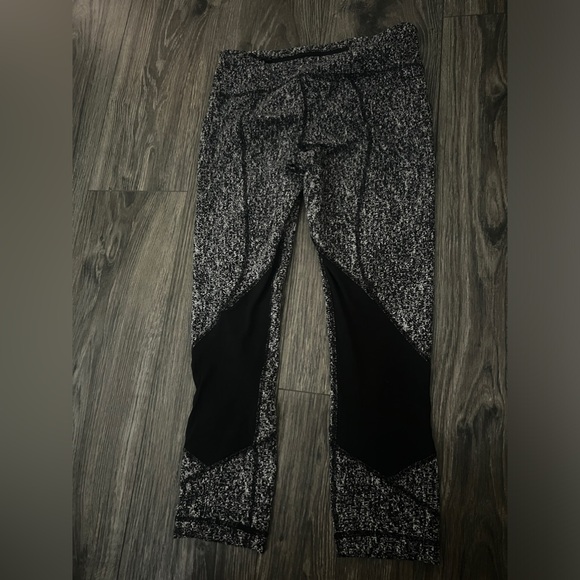 Lululemon Pace Rival Crop Leggings 19” - Picture 2 of 5